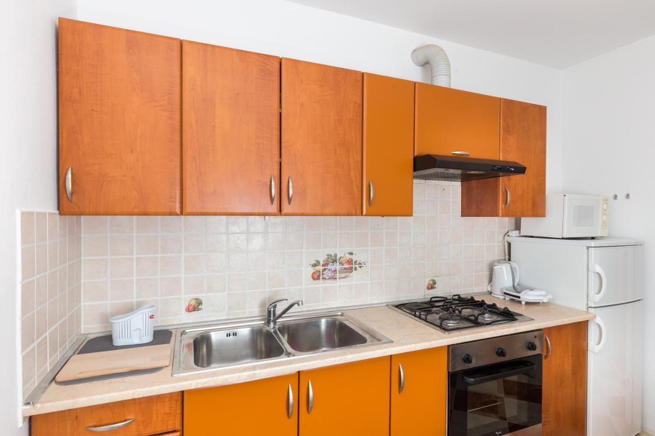 Brajković Appartement *